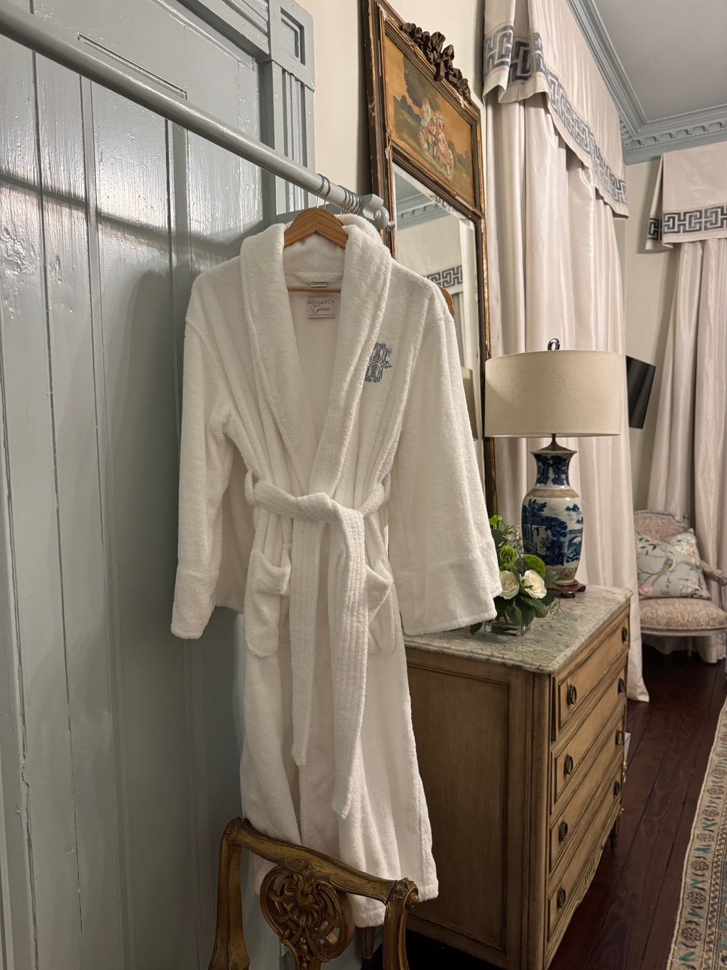 Plush Custom 1832 Jackson House Plush Robes